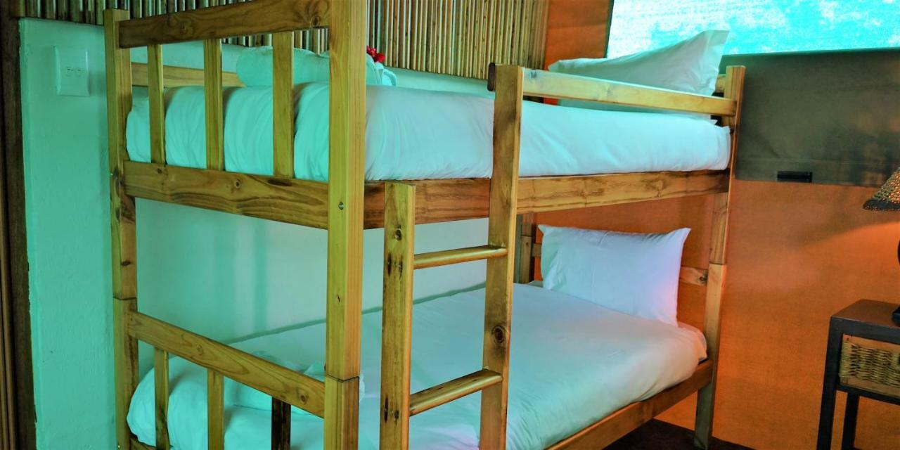 Kingfisher Bush Lodge Enkovukeni 外观 照片
